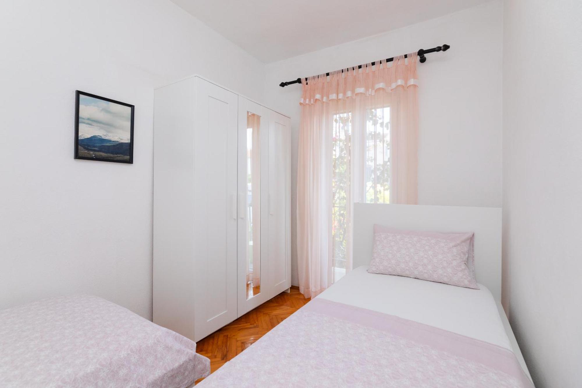 Apartments Martic 苏佩塔尔 外观 照片